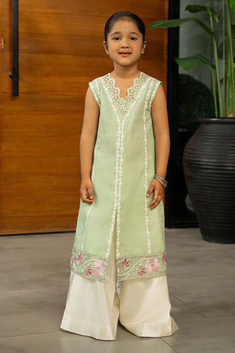 Picture of Zobia Mini