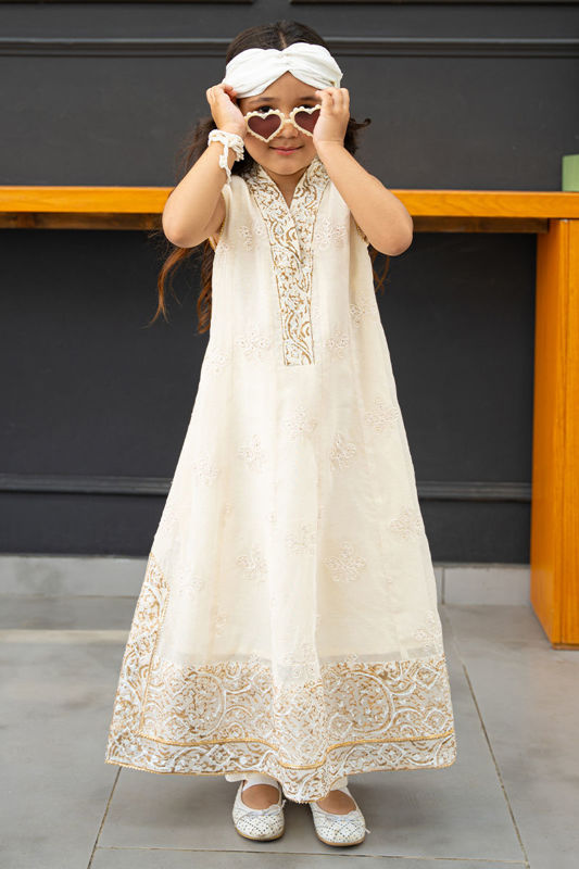 Picture of Misha Mini