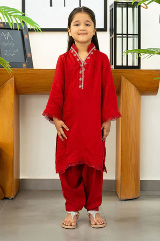 Picture of Tessa Mini