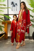 Picture of Tessa Mini