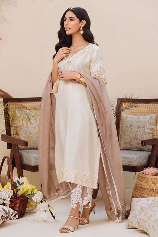 Picture of White Barn